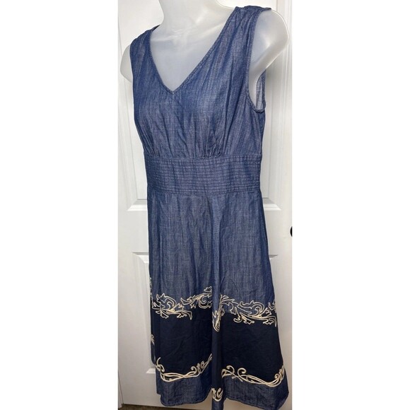 eShakti Dress Small 6 Embroidered Fit and Flare Cotton Womens Pockets Denim look - Picture 2 of 16